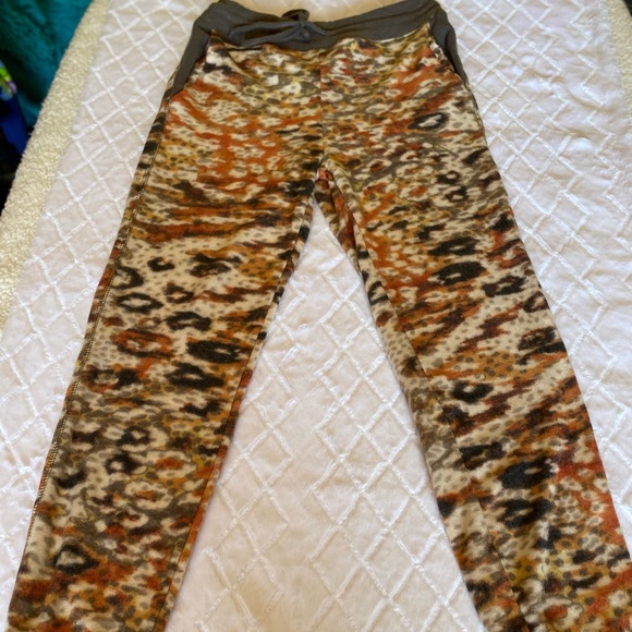 🤎🧡💛🌼🌻Multi Animal Print Joggers - Picture 13 of 14
